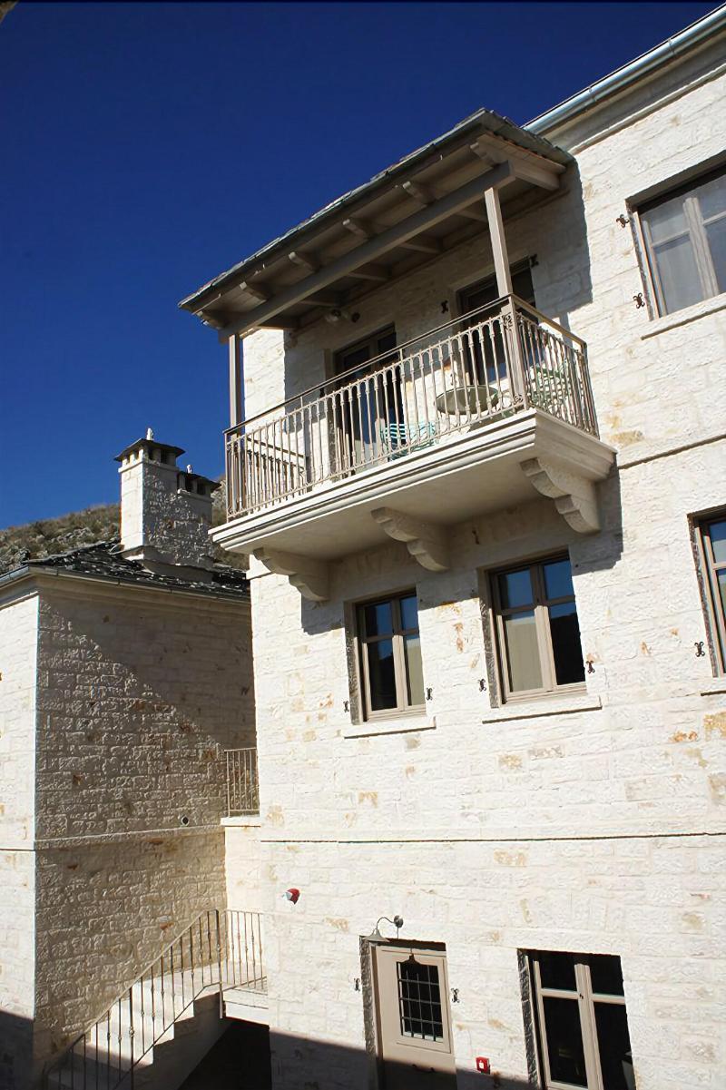 Haones Suites Ioannina Exterior photo